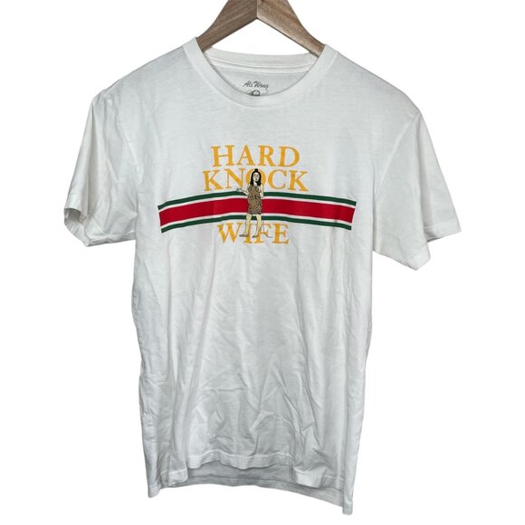 Ali Wong Womens Hard Knock Wife Merch T-Shirt Small - Picture 1 of 9